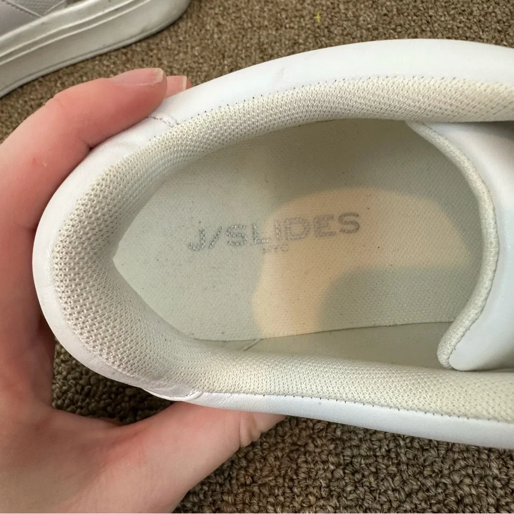 J/ Slides Metallic Trim Platform Sneaker 9.5 Women's